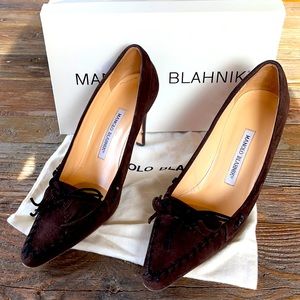 Manolo Blahnik suede moccasin heel EUC size 8